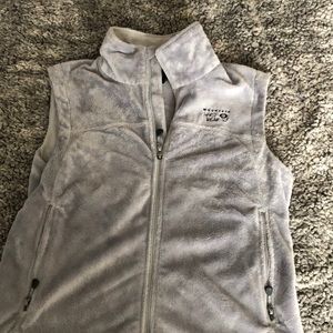 Mountain Hardwear Vest